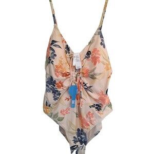 NWT Cupshe Floral One Piece Size XL Twist Front Removable Cups High Back Straps
